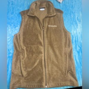 Light brown Columbia Vest- Small- barely worn.